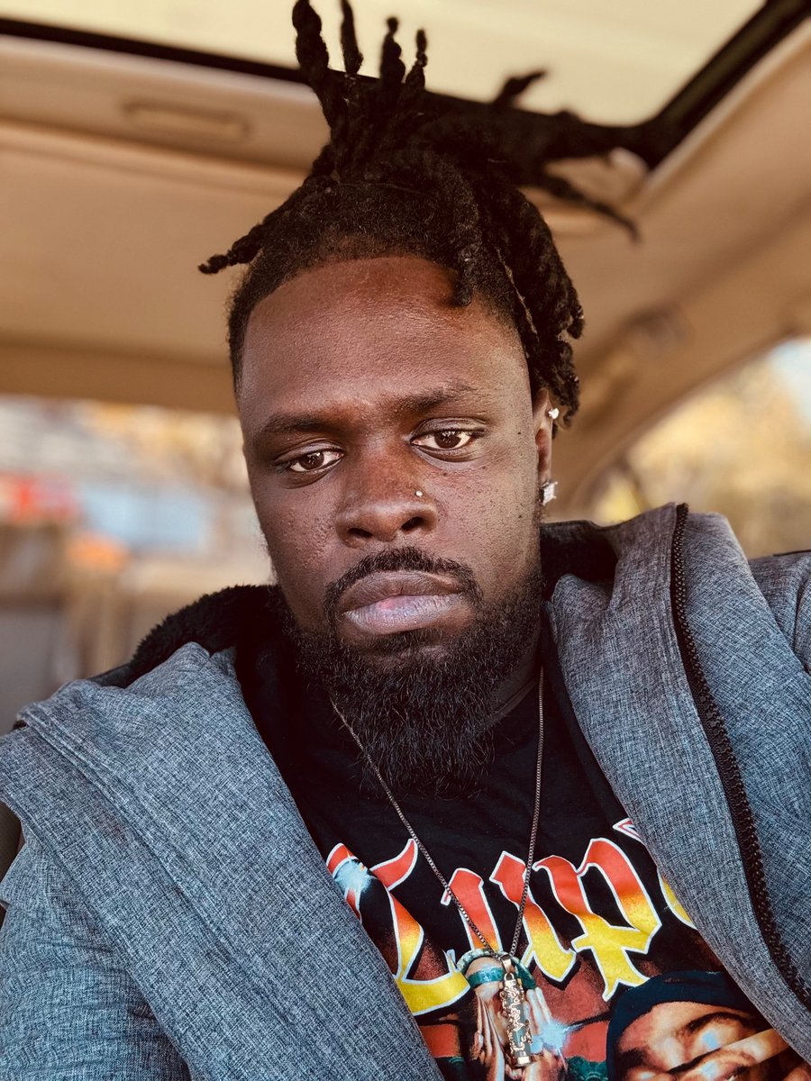 LTRBOSSSTATUS's tweet photo. https://t.co/j9EOKBBHLu