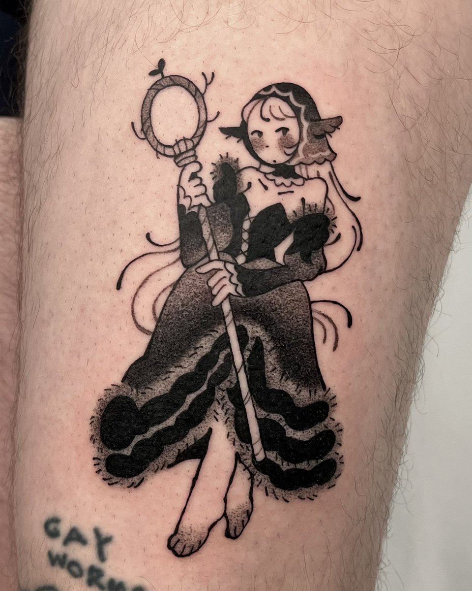shlorp's tweet photo. Marcille from earlier this week 🖤 I don’t even go here but I love this design so much https://t.co/ZuXFrdUjBi