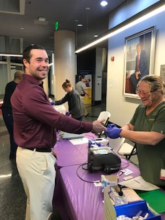 Division of Endocrinology (@endohopkins) on Twitter photo We had a wonderful turnout at our World Diabetes Day community event at <a href="/HopkinsMedicine/">Johns Hopkins Medicine</a> Outpatient Center last week, with educational materials, giveaways, and free A1c testing! Special 🙏 to our Diabetes Center staff for organizing the event! We had a wonderful turnout at our World Diabetes Day community event at <a href="/HopkinsMedicine/">Johns Hopkins Medicine</a> Outpatient Center last week, with educational materials, giveaways, and free A1c testing! Special 🙏 to our Diabetes Center staff for organizing the event!