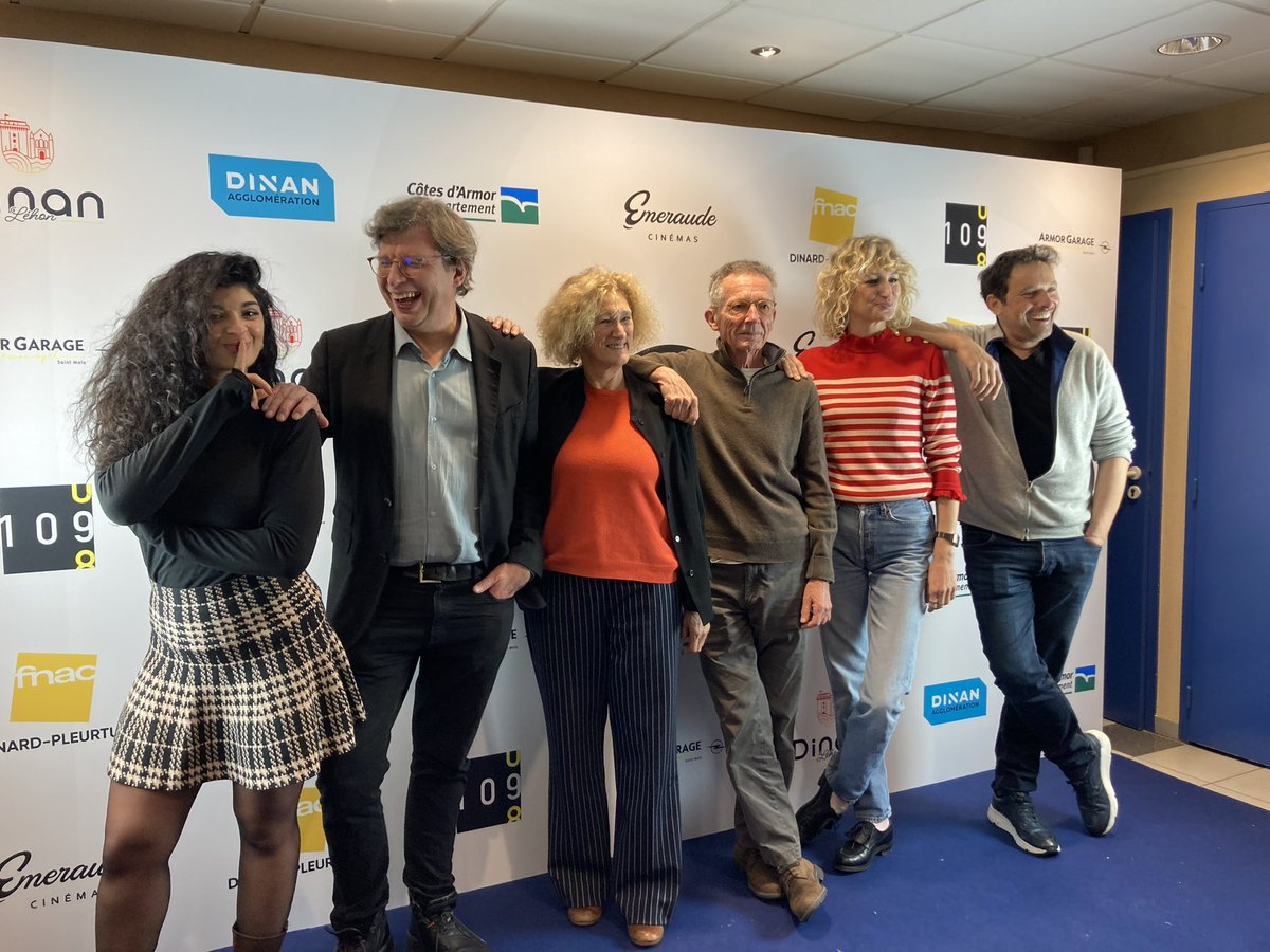 Philippe Rouyer (@philippe_rouyer) on Twitter photo Heureux d’être à Dinan au <a href="/dinanfest/">Festival Films courts de Dinan</a> dans le jury présidé par Patrice Leconte. Avec mes camarades jurés Fabienne Bichet, Pauline Lefèvre, Chanaël Meimoun et Bruno Salomone, on plonge avec délice dans la production de courts métrages pour en primer le meilleur. Palmarès demain. Heureux d’être à Dinan au <a href="/dinanfest/">Festival Films courts de Dinan</a> dans le jury présidé par Patrice Leconte. Avec mes camarades jurés Fabienne Bichet, Pauline Lefèvre, Chanaël Meimoun et Bruno Salomone, on plonge avec délice dans la production de courts métrages pour en primer le meilleur. Palmarès demain.