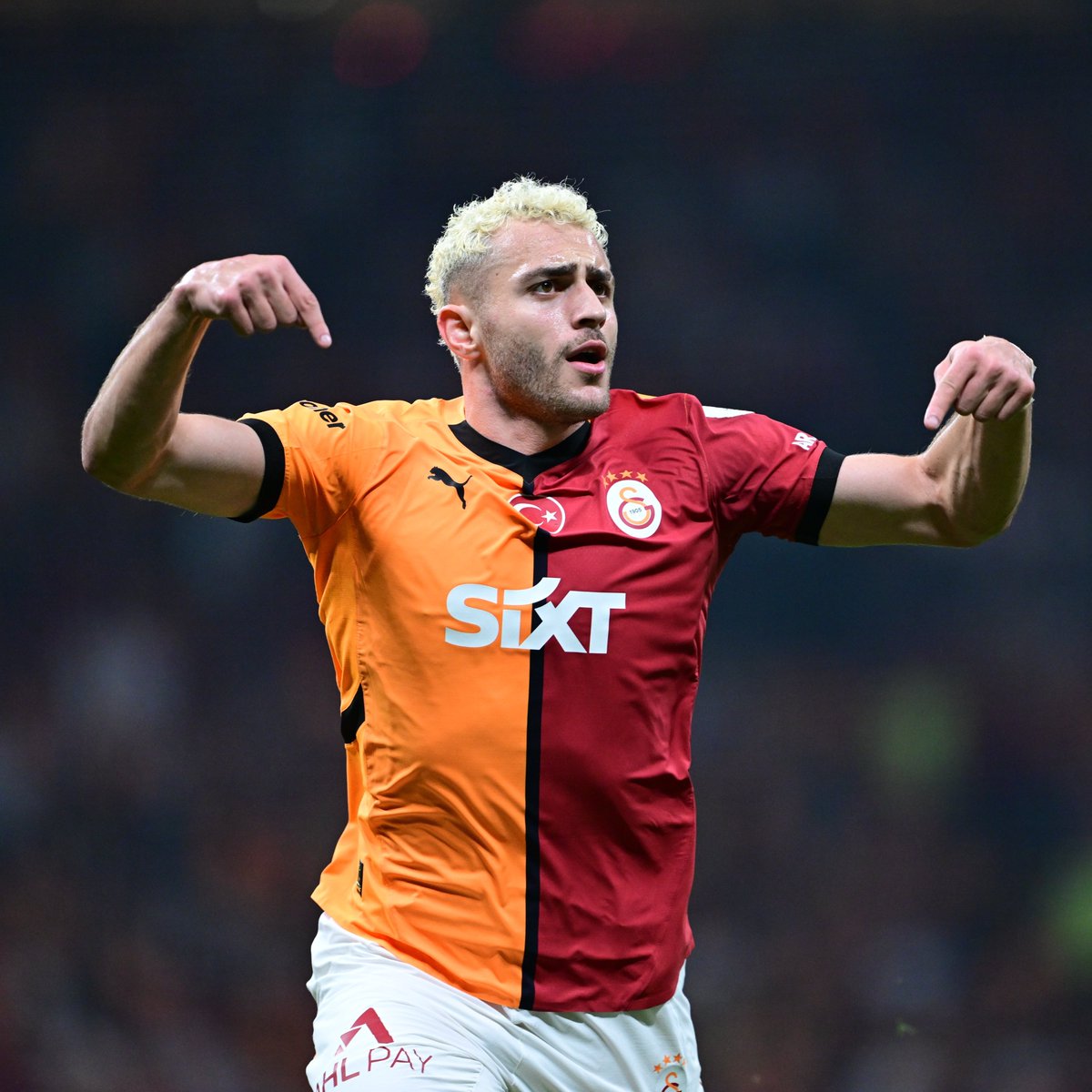 PesindeyizApp's tweet photo. Barış Alper Yılmaz; Bodrumspor karşısında sağ kanat, sağ bek ve 72. dakika itibariyle sol bek pozisyonunda görev almaya başladı. https://t.co/t5ZHmTLZyQ