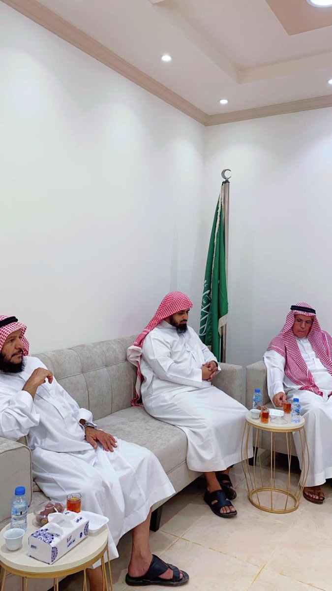 alaytam24's tweet photo. تابع |

#جمعية_الأيتام_بقصر_ابن_عقيّل 
#قصر_ابن_عقيّل https://t.co/Ku2CJJdU7F