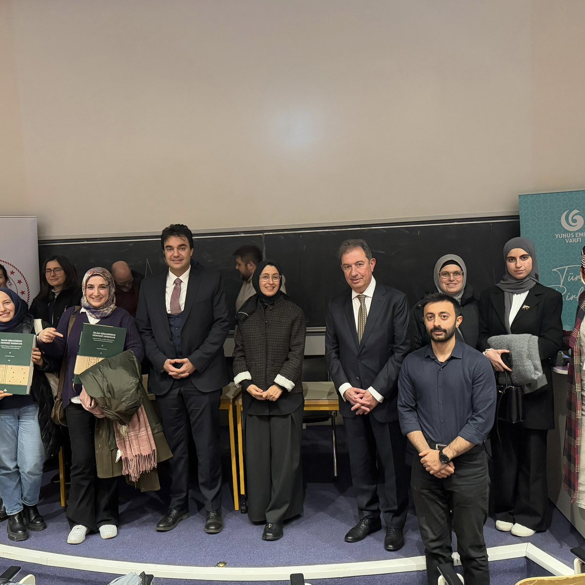 yeedublin's tweet photo. Last night, we had the pleasure of hosting Dr. @serapekizlersn1 for an enlightening talk, Geometric Patterns in Manuscripts: Where Science Meets Art, in collaboration with @TC_DublinBE and @tcddublin. 

Thank you to everyone who joined us for this unforgettable evening! https://t.co/FDV8DUaRuN