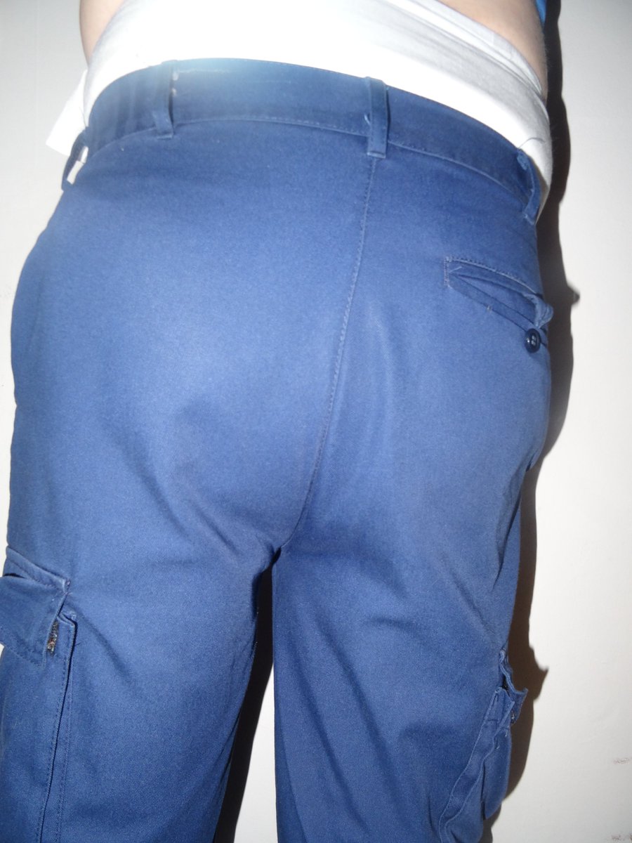 inconliving's tweet photo. So impressed with these Drylife Ultima Slips. Worn all day and kept their shape and they are cloth backed! They do swell but are also super absorbant. Does anyone have any idea if they are a copy of another brand? #incontinence #incontinent #bedwetting #drylife #nhs #tena https://t.co/Vsy3iae7dG