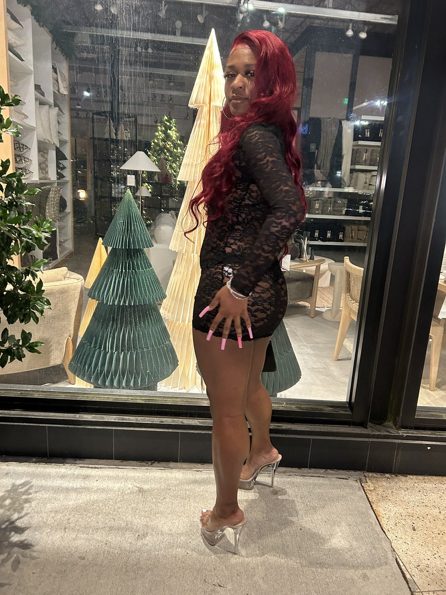 yall like the red?