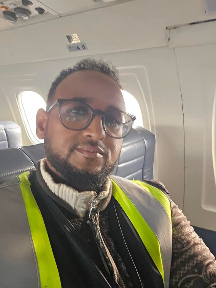 muhyadiinawsame's tweet photo. Beelwaynta rer Siyaad diini ayaa so ibsaday Diyaraad nooca rakaab ah e shacabka ku kala safraaan.waxay Ka Shaqeen doonta dhaman Gobalada Somaalia.#rer #siyaad-ow wa Ku Mahadsantihiin diyarada aad Shacabka somaaliyeed laso garteen kudhibateesan diyaradaha qanaxa e kenya leedahay https://t.co/Zncd6l5l2d