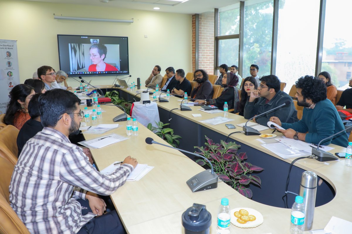 KMPathak's tweet photo. I organised a 2-day First Indo-German Philosophy Workshop at Delhi University on Nov 18-19, 2024 with philosophers from India &amp; Germany. The Workshop was generously funded by DWIH, New Delhi &amp; Heidelberg University. @AmbAckermann @UniHeidelberg @iccr_hq @eoiberlin @UnivofDelhi https://t.co/2wLFgAPfLE