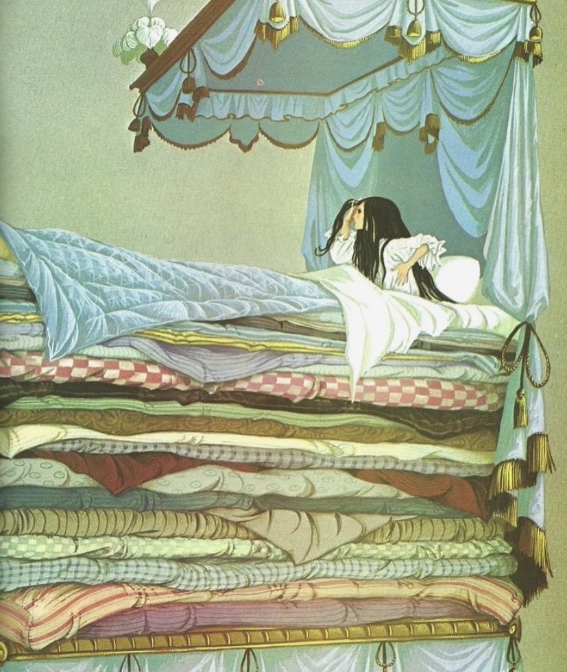 mielgirltwt's tweet image. how saturdays feel in fall season