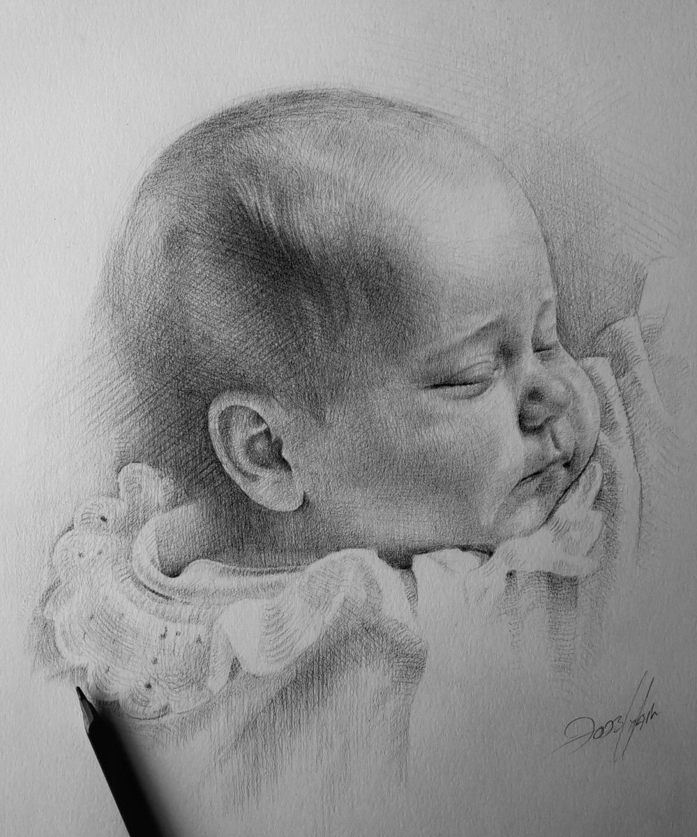 Bu çalışmamı, annesi gördü ama sanıyorum beğenmedi.
Sizce de patagonyalı bir ressam olmadığım için beğenmemiş olabilir mi?😊