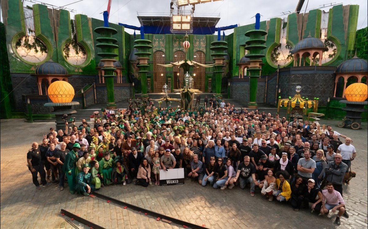 Elizabeth Bright tweet media