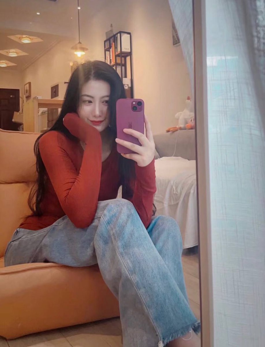 Chronemaster's tweet photo. 周末无聊，发呆了一上午🥱 https://t.co/JicziUWs5Z