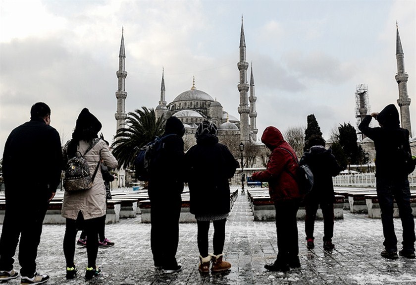 kritikbakis_eng's tweet photo. Is Political Islam the Cause of Deism and Secularization?

📉 Rising #secularization among #Türkiye’s youth: Is it fueled by disillusionment with political #Islam, or are societal factors driving this shift? 

✍️ Mehmet Fatih Arslan

🔗 https://t.co/joVy4wc6Be https://t.co/8lenT5zgLy