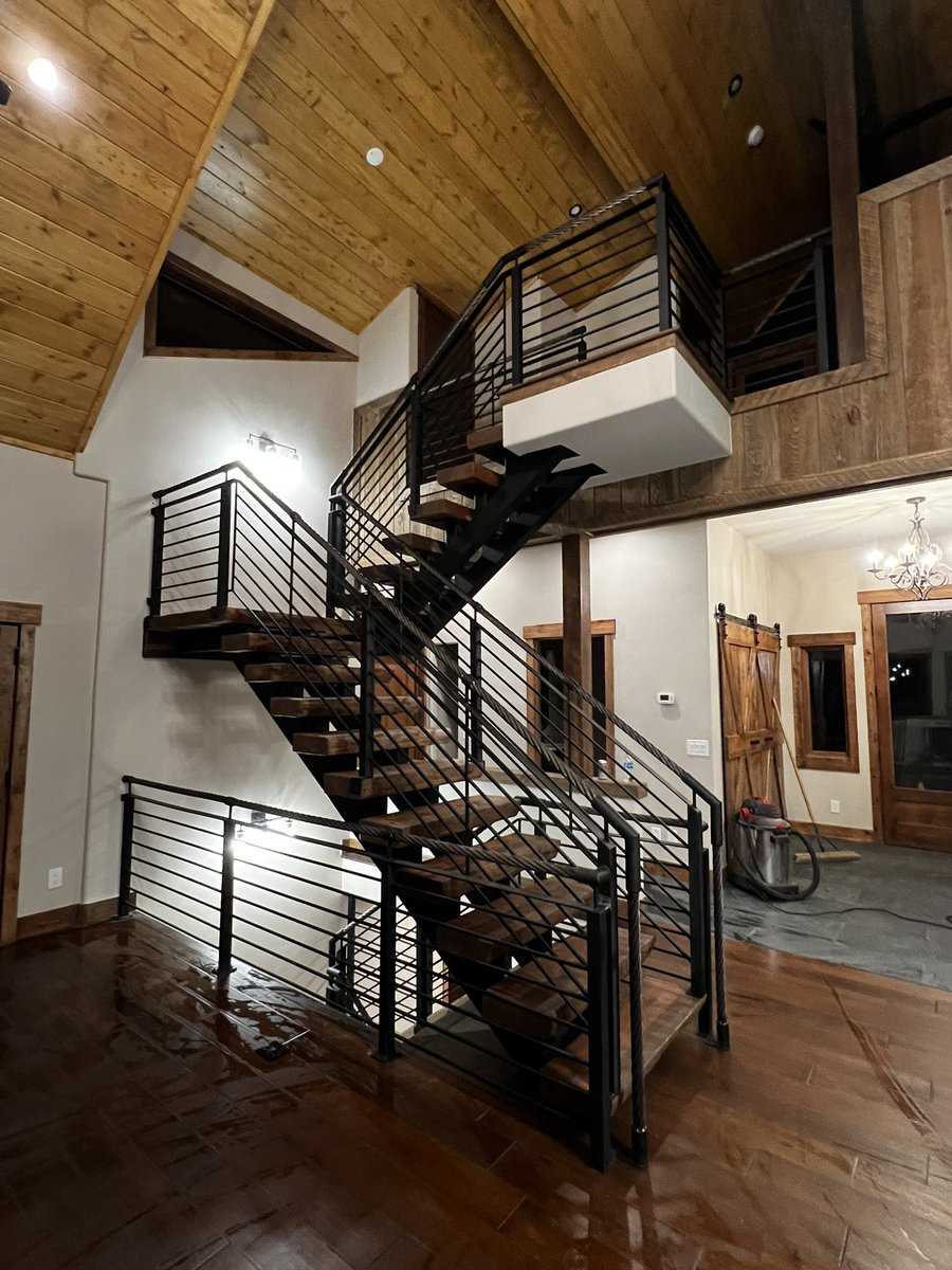 THCFunkFarm's tweet photo. Sheโs finished โ
The handrail is from a ski lift cable in Keystone. We built this with a piece of Colorado history.
#welder #weldit https://t.co/48FqjtBSEH