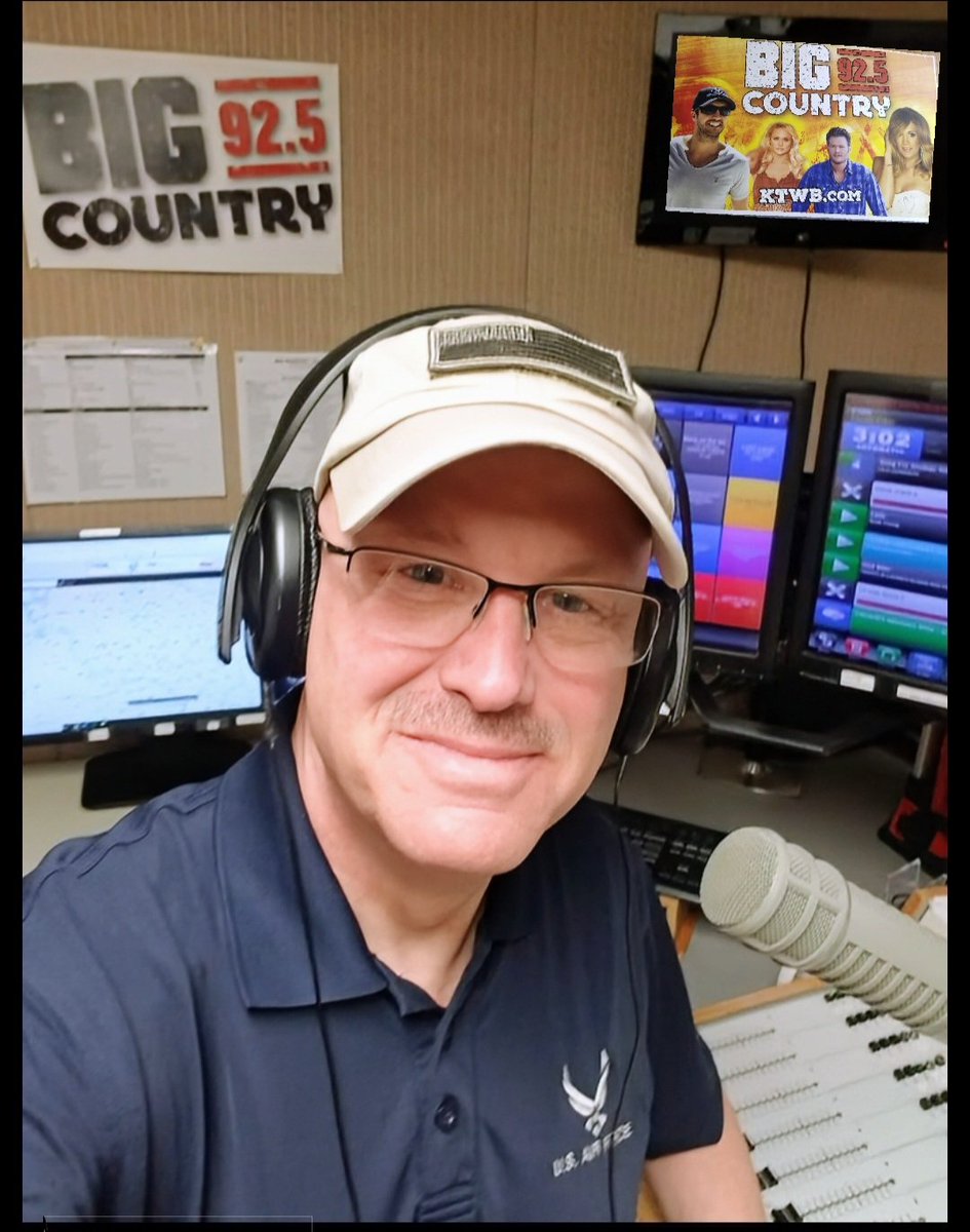 KTWB Radio tweet media