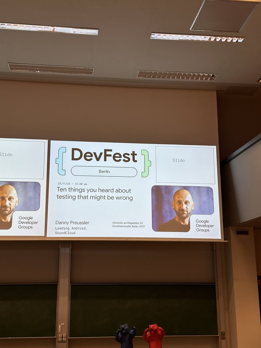 LinusMoose's tweet photo. Finally got to attend #DevFestBerlin and I had so much fun 😌
These events always inspire me to try new stuff 😁 https://t.co/hJZ7qL1z4J