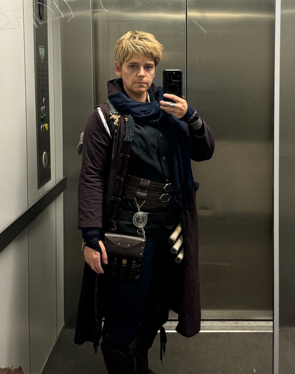 I Cast Chaos ✨ DutchessAndDragons tweet media