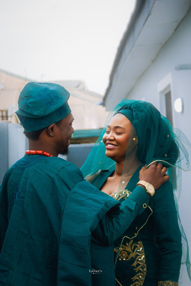 FathersTouchInc's tweet photo. Take two because we're generous. 😉😁

THE KOLAWOLE'S 

"When God is the author of your love story, every chapter is beautiful," and we are glad to be a part of this one!

Congrats! 🎉 

#Thefatherstouch #tft #love #lovestory #prewedding #lagosphotographer #weddingphotographer https://t.co/tjDvH91J4I