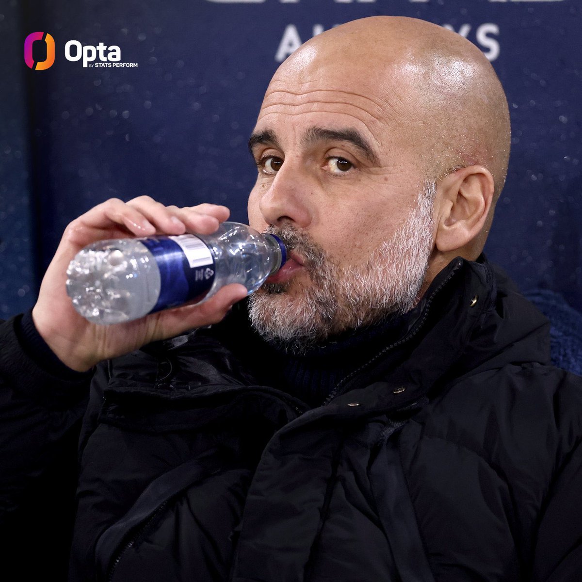 uxdpk's tweet photo. Ten Hag looking different. 🙂‍↕️

#MCITOT #PL https://t.co/S8TAWR2zyE
