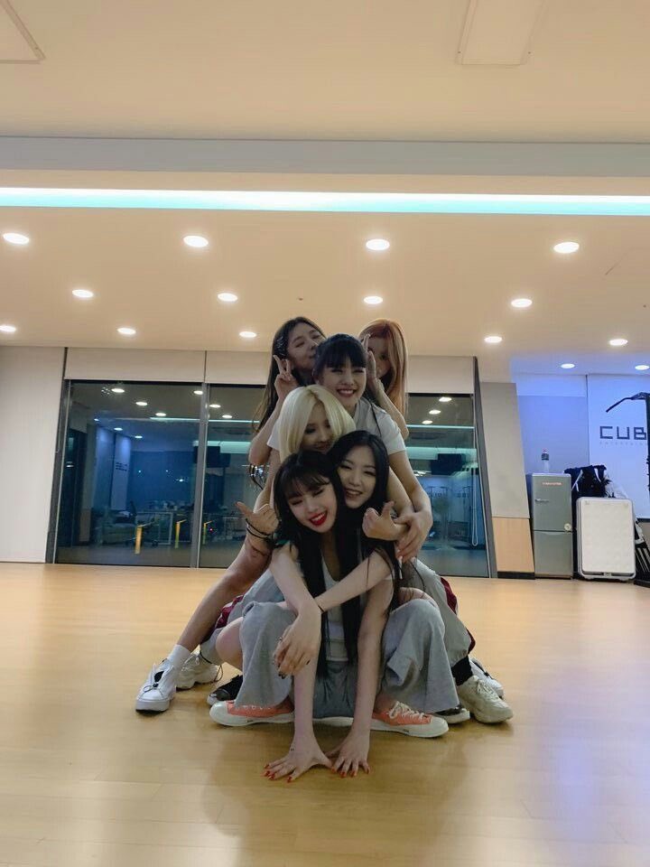 soojinpedia (@soojingucci) on Twitter photo 