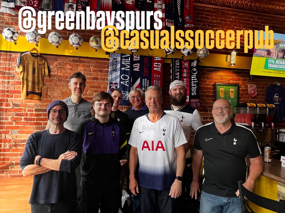 Come on You Spurs! Welcome and thanks to the <a href="/GreenBaySpurs/">Green Bay Spurs</a> and friends for coming through Casuals today! #EPL #coys⚽️ #myplmorning <a href="/SpursUSA/">SpursUSA</a>