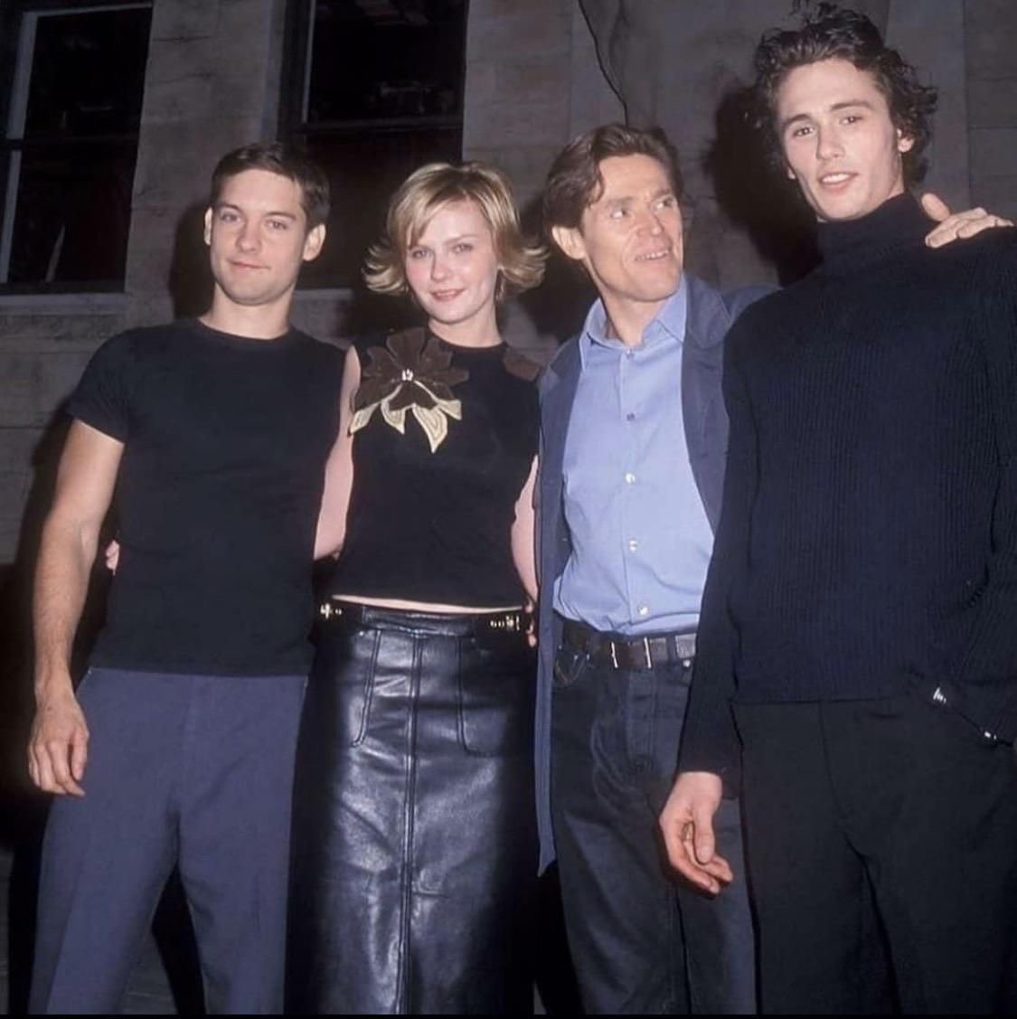 TheCinesthetic's tweet photo. spider-man cast in 2002 https://t.co/bXbugzlduB