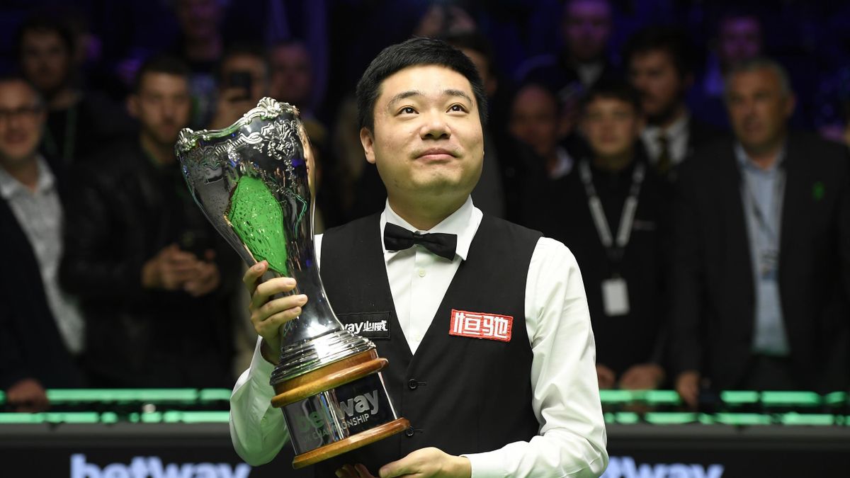 Sergio M. Gutiérrez (@sergiomguti) on Twitter photo Venga, vamos a competir con el fútbol con algo casi tan bueno, pero no tanto, como la berrea: un Ding Junhui vs Robert Milkins en la primera sesión nocturna del UK Championship 2024, en <a href="/Eurosport_ES/">Eurosport.es</a> y <a href="/StreamMaxES/">HBO Max España</a>. Desde ya.
#moresnookermadafackas Venga, vamos a competir con el fútbol con algo casi tan bueno, pero no tanto, como la berrea: un Ding Junhui vs Robert Milkins en la primera sesión nocturna del UK Championship 2024, en <a href="/Eurosport_ES/">Eurosport.es</a> y <a href="/StreamMaxES/">HBO Max España</a>. Desde ya.
#moresnookermadafackas
