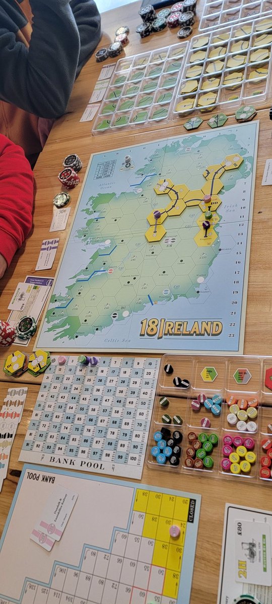 GameMadison's tweet image. 18Ireland David, Wade, Andy, Jeremiah, Rob.  Austerity measures are in place.  #ccmf @aag18xx