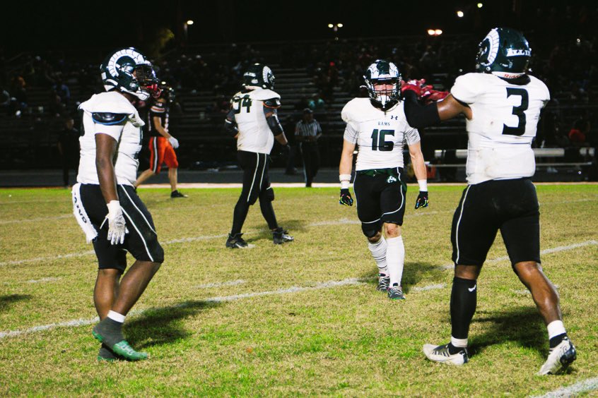 Xavier Hitch (@xavhitch) on Twitter photo Go check out my Full season film hudl.com/v/2QxBQ5 <a href="/CoachRiley73/">CoachRiley73</a> <a href="/coachreedfb/">Robert Coach Reed</a> <a href="/ParksideRamsfb/">Parkside Rams Football</a> Go check out my Full season film hudl.com/v/2QxBQ5 <a href="/CoachRiley73/">CoachRiley73</a> <a href="/coachreedfb/">Robert Coach Reed</a> <a href="/ParksideRamsfb/">Parkside Rams Football</a>
