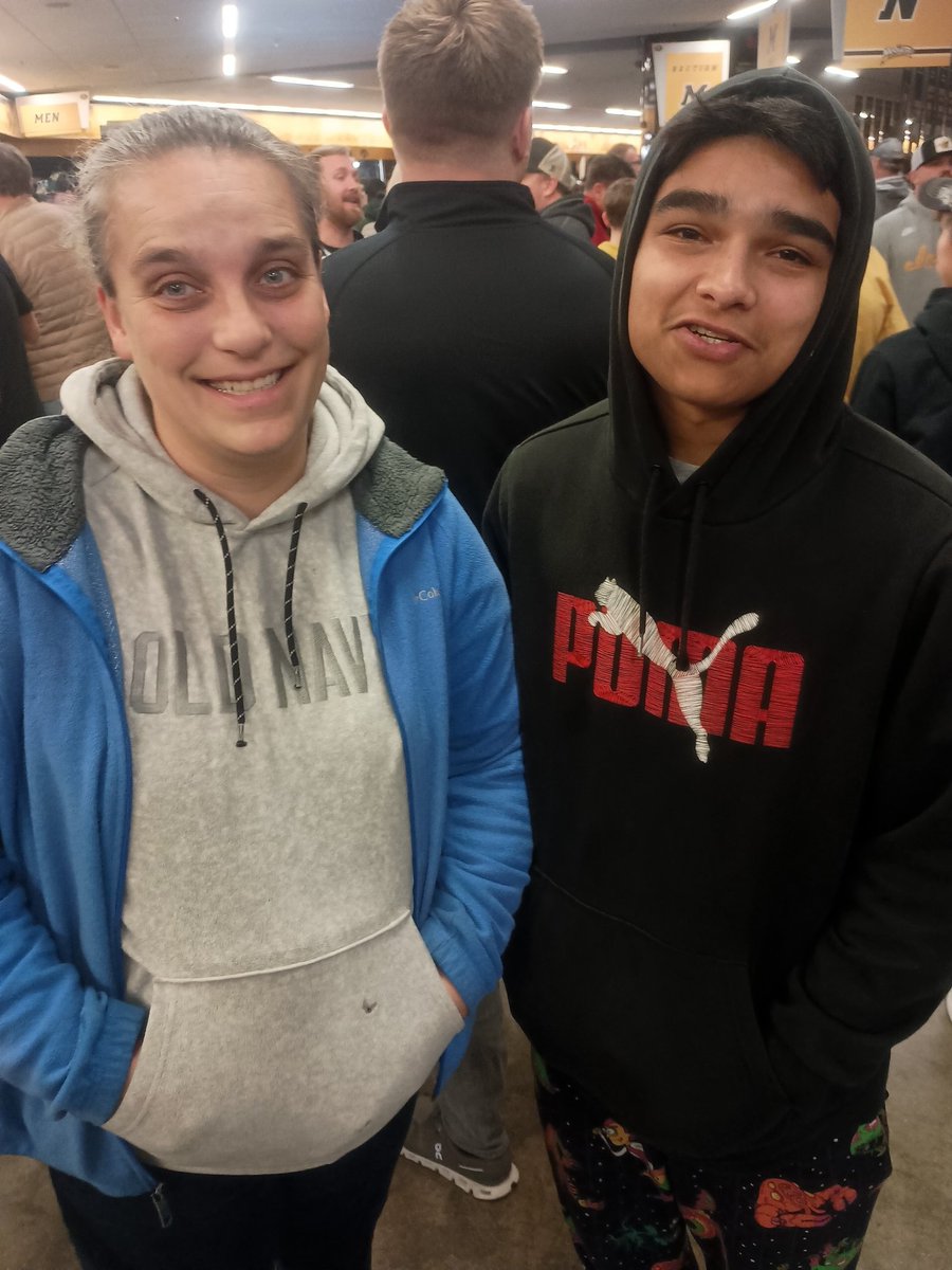 RickStewart's tweet photo. #FightForIowa skunk ISU https://t.co/lRRc8DLFVJ