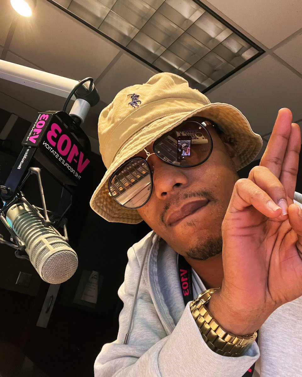 LilBankhead tweet media