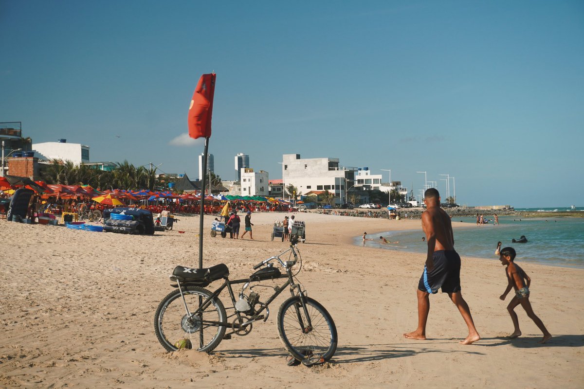 pelosolhinhos tweet picture