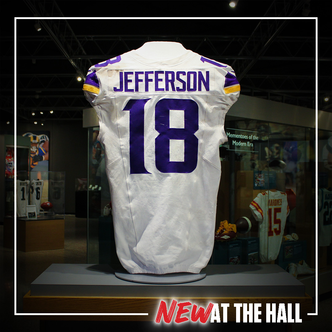 ProFootballHOF's tweet photo. 📣 New to the Pro Football Hall of Fame!  

Justin Jefferson made history on Nov. 17, 2024, during the @Vikings' 23-13 win over the Titans, breaking the record for the most receiving yards in a player’s first five NFL seasons. In doing so, @JJettas2 surpassed @NFL greats Torry Holt and Hall of Famers Randy Moss and Jerry Rice.  

His jersey is now on display at the Hall of Fame ➡️ https://t.co/IgnGiyVNZr