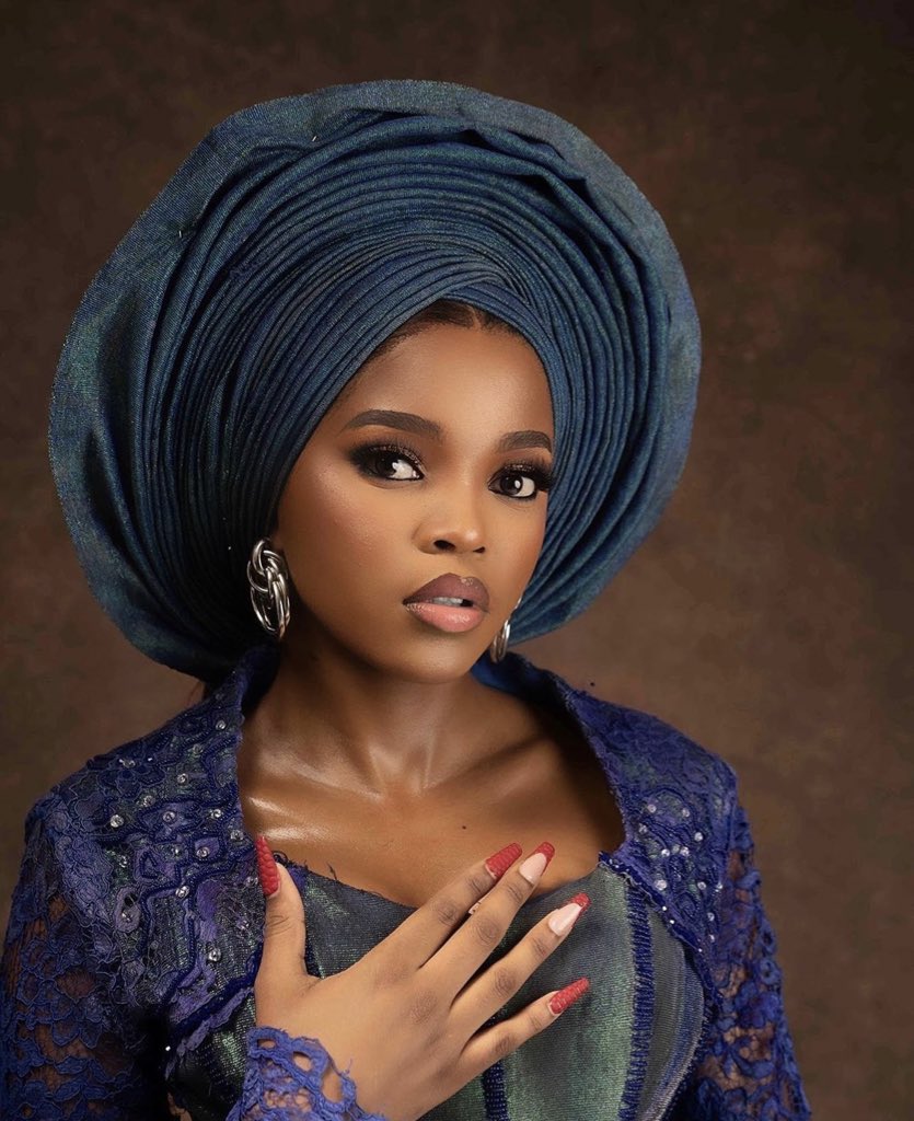 nozipho_mashaba's tweet image. ‼️The Update‼️

Former #BBTitans Housemate Tsatsii Madiba wins Fashion Influencer of the Year Award at the SASMAs

#SASMA2024