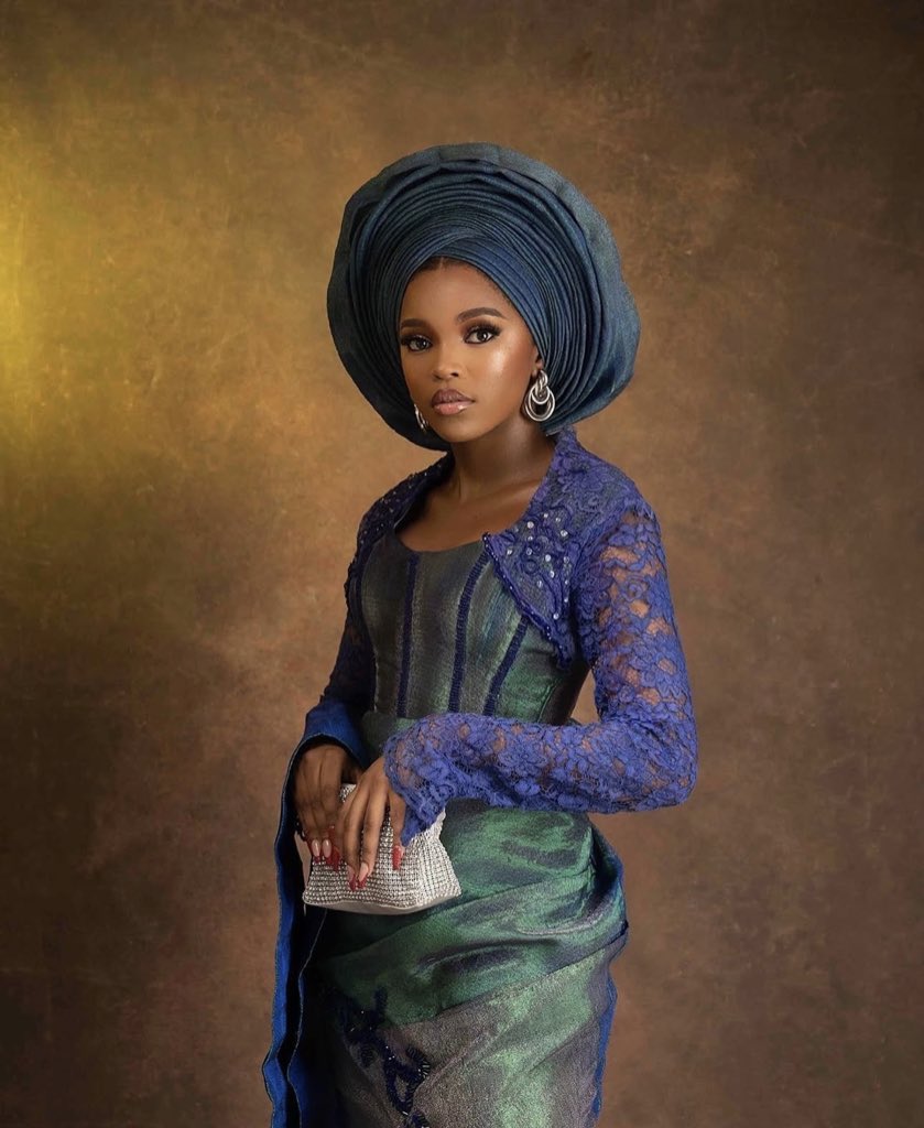 nozipho_mashaba's tweet image. ‼️The Update‼️

Former #BBTitans Housemate Tsatsii Madiba wins Fashion Influencer of the Year Award at the SASMAs

#SASMA2024