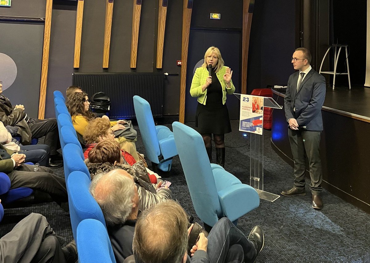LRYonne's tweet photo. Merci à @FloPortelli d’être venue à la rencontre des mitants @lesRepublicains du nord de l’#Yonne à l’invitation de @BoursinNicolas. Une discussion franche, sans langue de bois, et des échanges conviviaux. https://t.co/7HQLjIqP7y