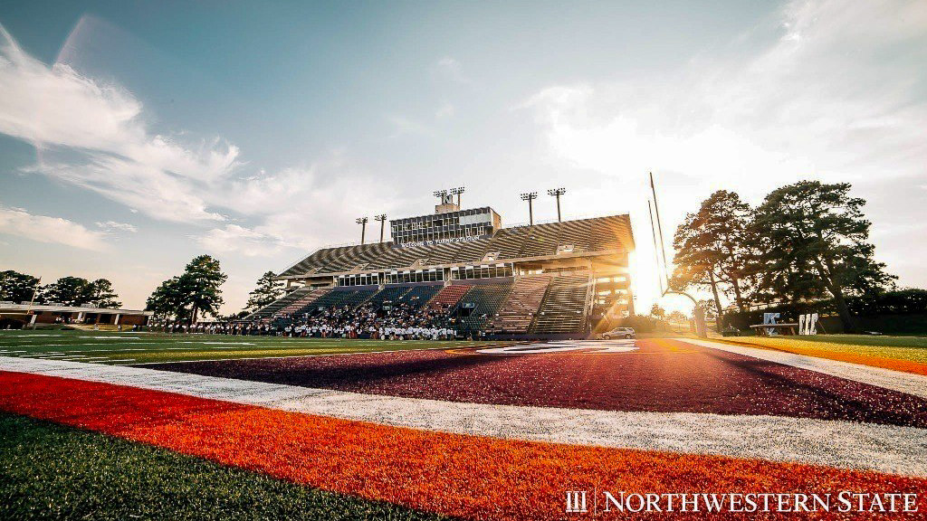 matt mcspadden (@mattmcspadden1) on Twitter photo #txhsfb #Txhsfbplayoffs #FridayNightLights <a href="/Matt_Stepp817/">Matt Stepp</a> <a href="/Tepper/">Greg Tepper</a> <a href="/ashley_pickle12/">Ashley Pickle</a> <a href="/malloryhartley/">Mallory Hartley</a>
stadiumconnection.com/la/stadium.php… #txhsfb #Txhsfbplayoffs #FridayNightLights <a href="/Matt_Stepp817/">Matt Stepp</a> <a href="/Tepper/">Greg Tepper</a> <a href="/ashley_pickle12/">Ashley Pickle</a> <a href="/malloryhartley/">Mallory Hartley</a>
stadiumconnection.com/la/stadium.php…