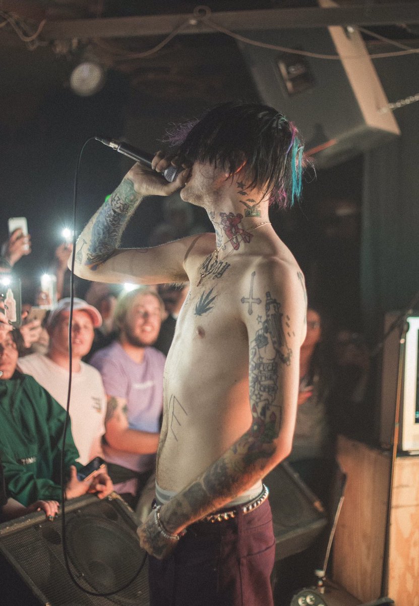 ☆𝕻𝖊𝖊𝖕𝖊𝖗☆ tweet media