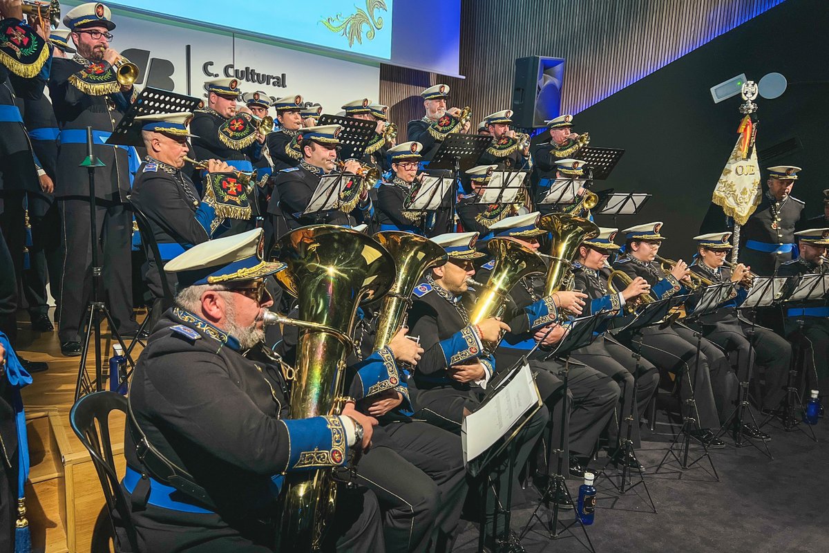 🎺 La Banda de Cornetas y Tambores de la <a href="/OJEMerida/">OJE Mérida</a> ha ofrecido su tradicional Concierto Solidario de Santa Cecilia esta tarde en el Centro Cultural Santo Domingo. Ha asistido la delegada de Juventud, Laura Iglesias