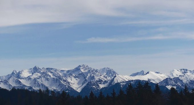 SmartassLisa's tweet photo. 11/19 to 11/21 prompts
#firewords280!
📸: Unknown
With the #hiemal skies, you could feel the temps dropping down quickly. The clouds were #darkening earlier in the day. If you think about it, it is really #inscrutable to always calculate how the weather is going to be. https://t.co/s3zWuDRtPU