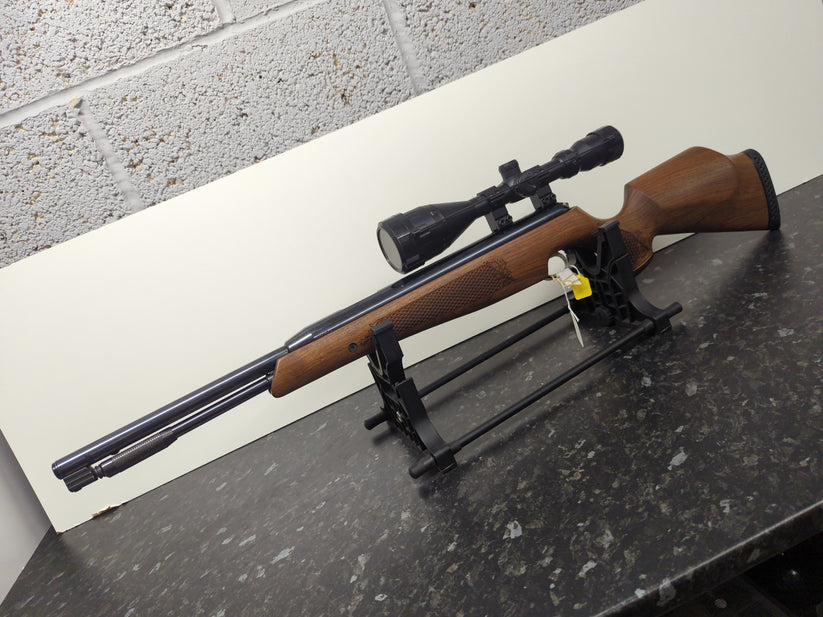 Second hand Air Arms TX200 .177
leicestershireairguns.uk/products/used-…

#airarms #airarmstx200 #airarmsrifle #tx200 #airgun #airrifle #airgunuk #airrifleuk #underleverrifle