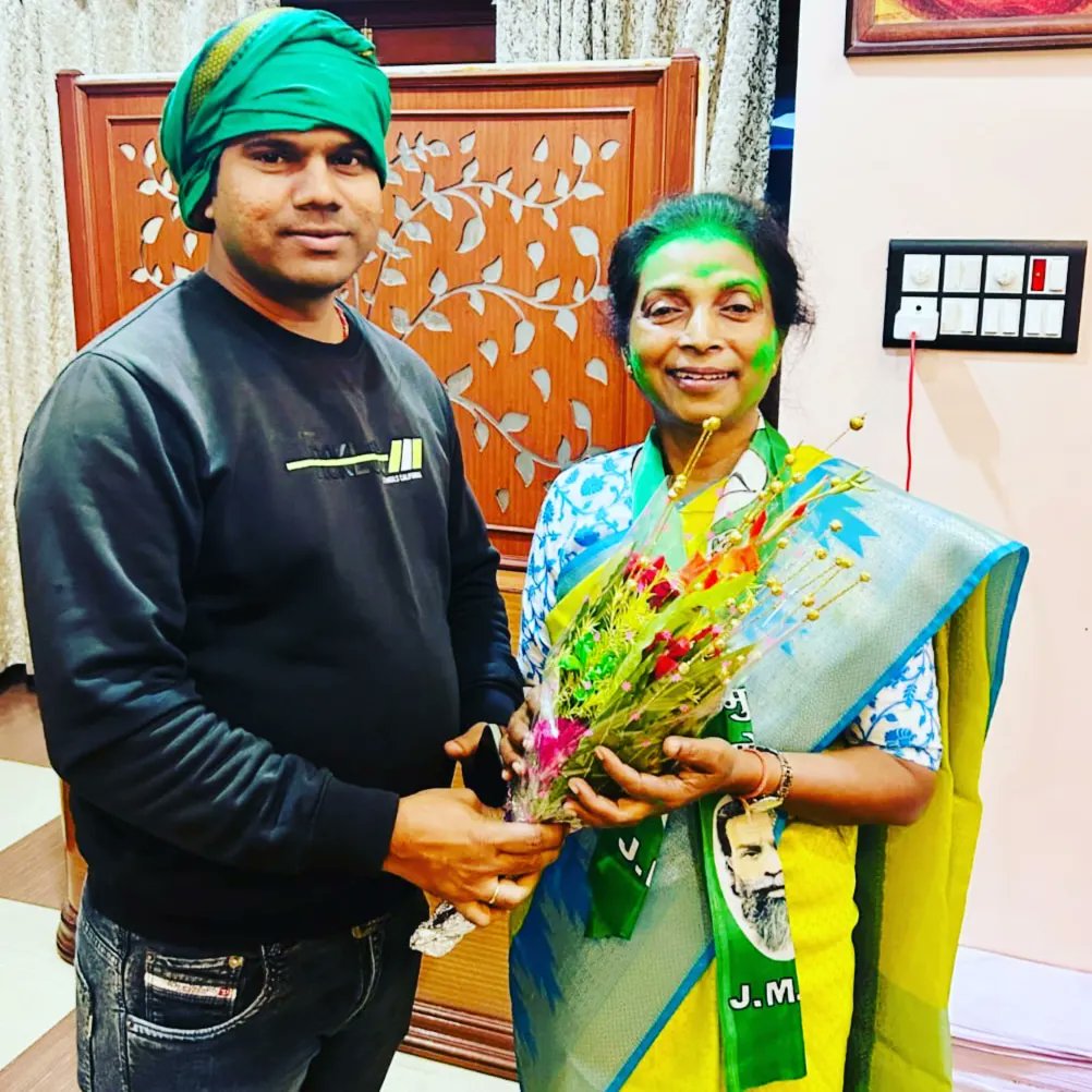 Rsmandal052's tweet photo. #NewProfilePic https://t.co/1kg977QNCU