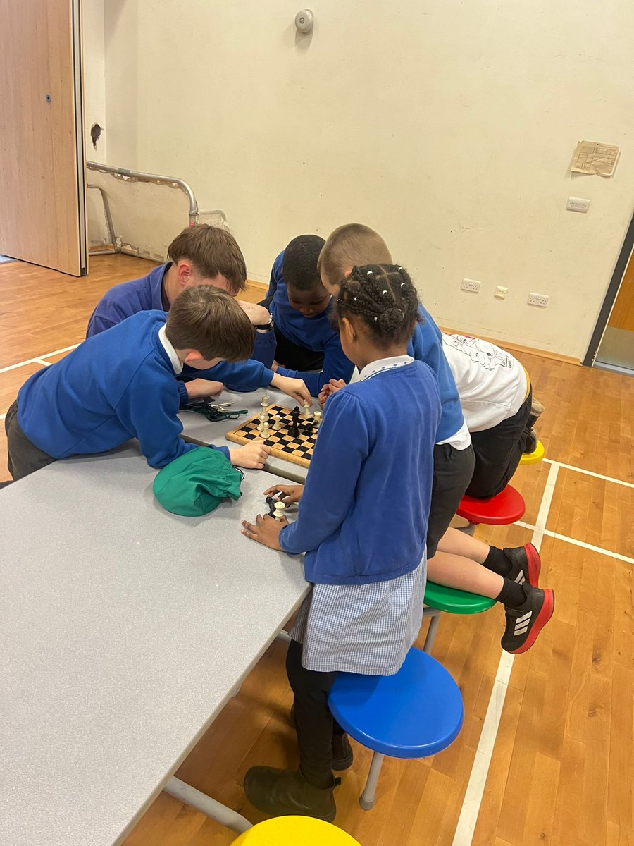 St Ninians - Mr Atkinson (@mratkinsonstn) on Twitter photo What a great start to chess club! Over 70 players across our community including pupils, families and staff! Such a buzz and a great game to get involved in. #Chess <a href="/schoolschess/">Chess in Schools and Communities</a> What a great start to chess club! Over 70 players across our community including pupils, families and staff! Such a buzz and a great game to get involved in. #Chess <a href="/schoolschess/">Chess in Schools and Communities</a>