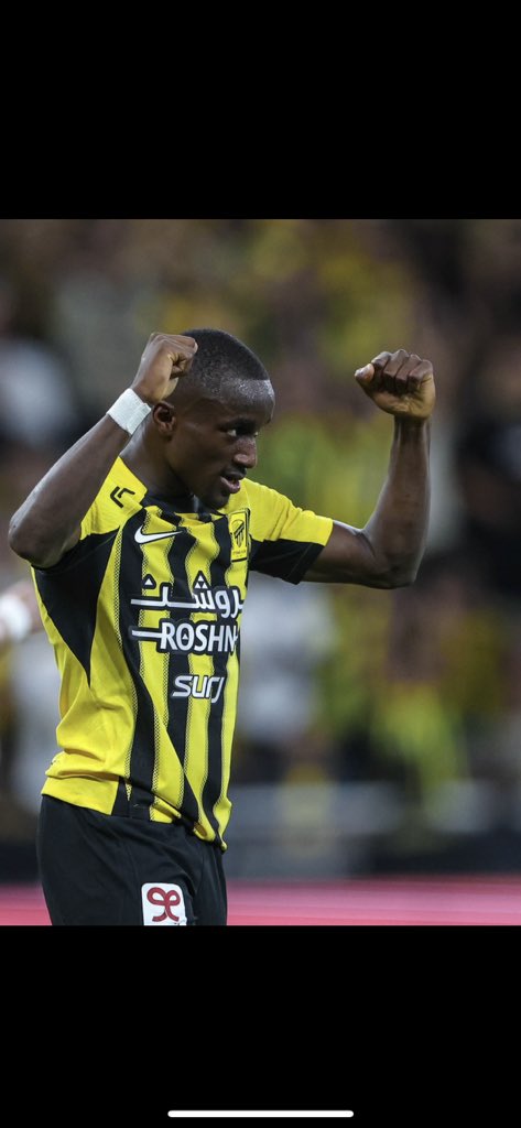 أحمد بن روق tweet media