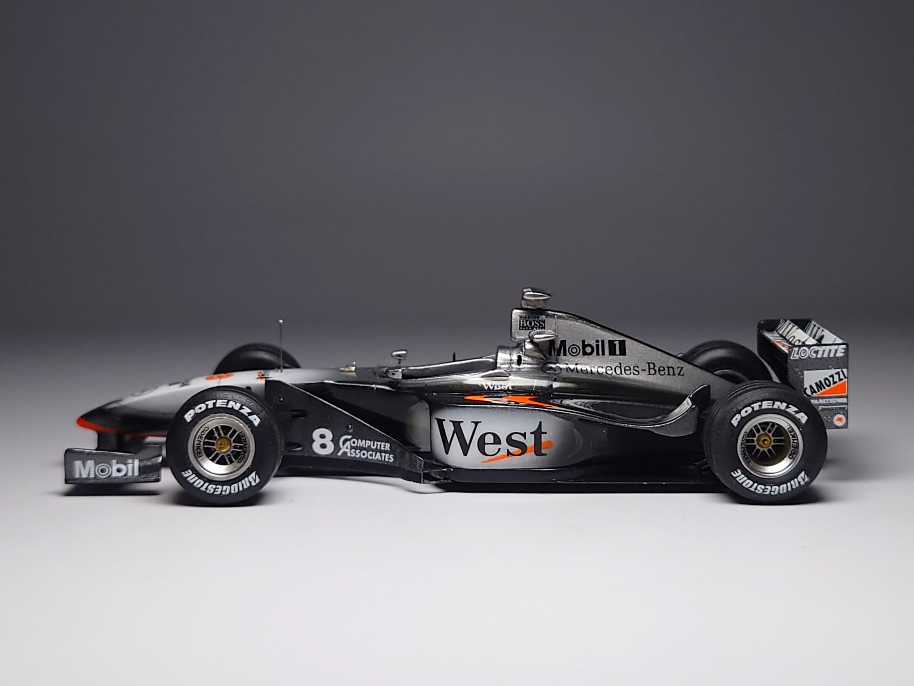 タメオ 1/43 TMK 262 マクラーレン MP4/13 1998 Mclaren MP4/13 Japanese GP 1998 M. Hakkinen | D. Coulthard