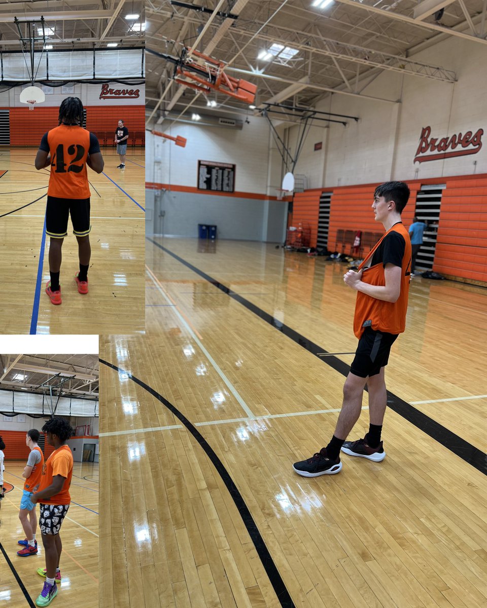 BSHSHoops's tweet image. Braves are locked in🔒 #BonnerBraves #BravesBasketball #SznLoading #highschoolbasketball #kansassports