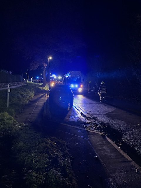 23.11.2024 19:37, Einsatz für den Einsatzleiter Rettungsdienst, Brand Garage, Emskirchen, RK NEA 7, RK NEA 76/1, RK NEA 71/1, Sama ER 45-71-11

#BRK #Rettungsdienst #Hauptamt #Ehrenamt #Bayern #rundumdieuhr #wirfüreuch #roteskreuz