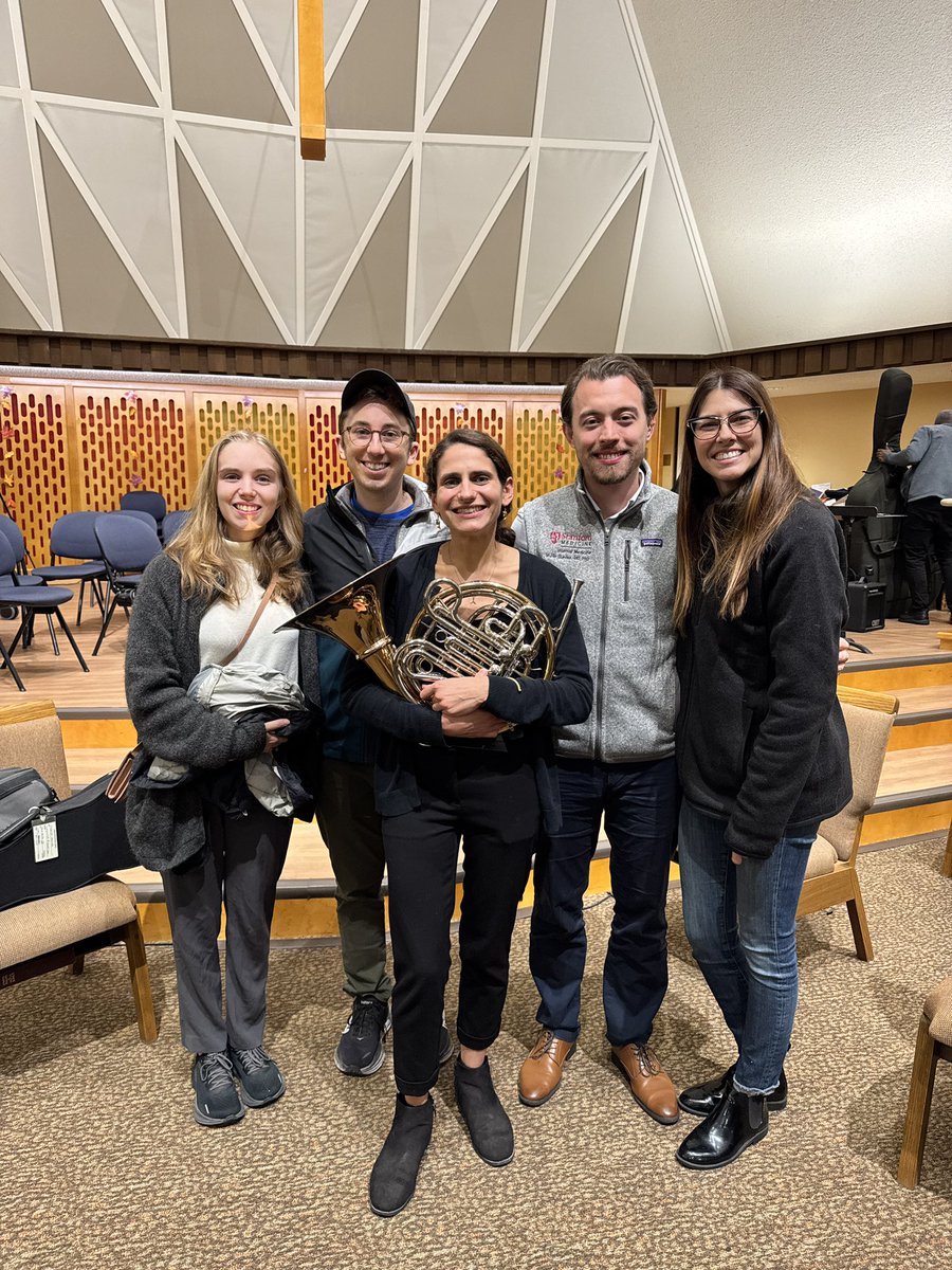 Vicky Avanzato tweet media