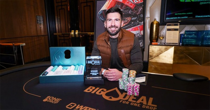 PkrGuru's tweet photo. π #BigDealForOneDrop: Derek Adamian wins the star-studded charity poker tournament headlined by @phil_hellmuth & @JenniferTilly in Las Vegas, bagging a Monaco GP VIP experience! ππ§ #PokerForGood #F1MeetsPoker