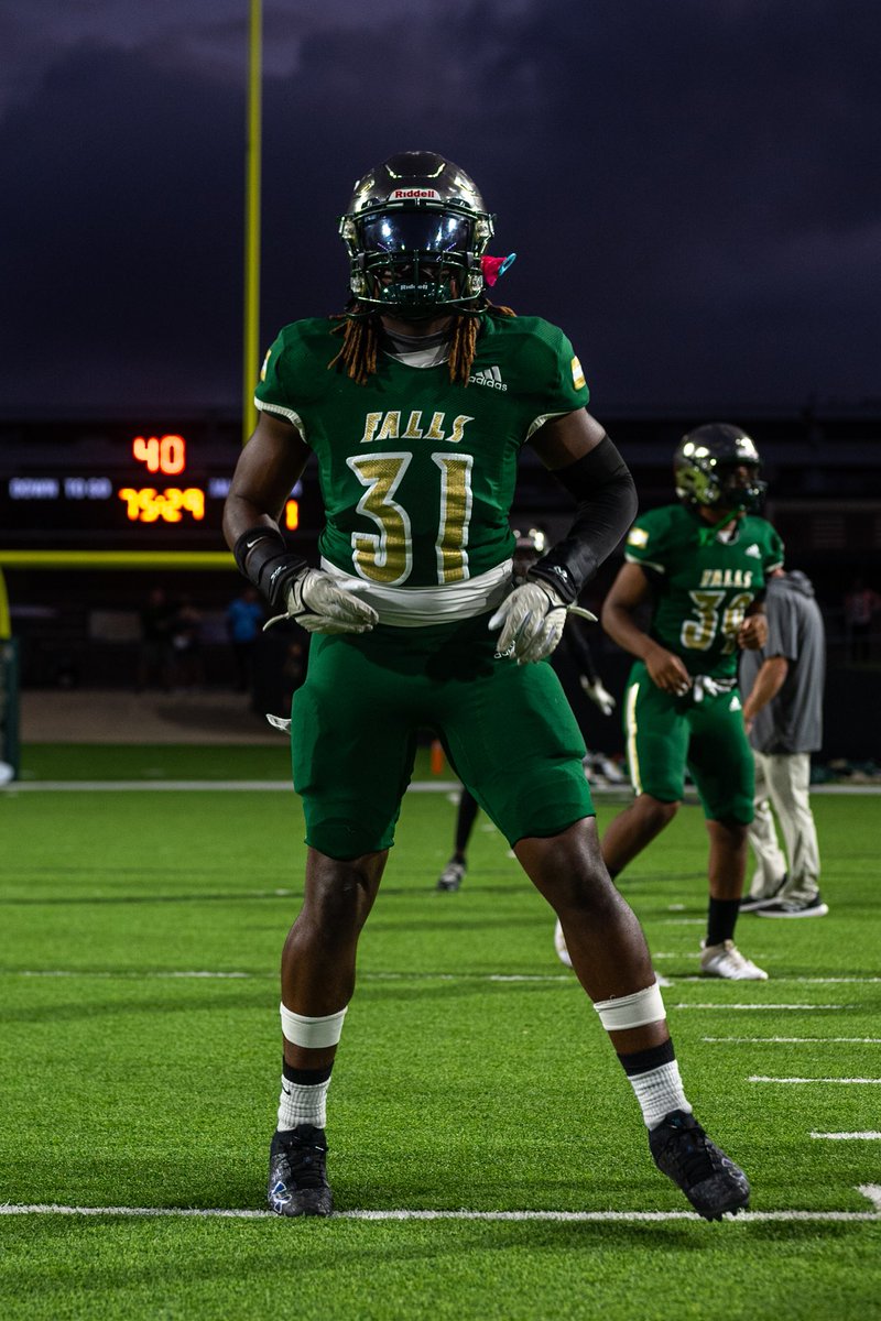 Check out my highlight-

hudl.com/v/2QxNHi ❗️