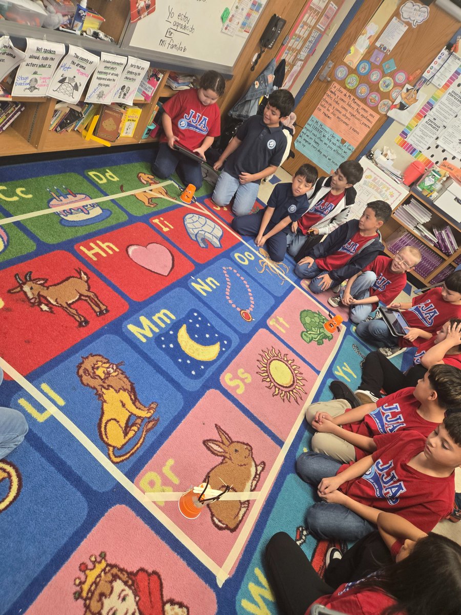 Turkey-Bot Battle 

We decided to do "Fun Friday" before going on Thanksgiving Break, this time we hosted a Turkey Battle between the 3 third gd classes. Such a fun way to start out break

#sphero #techapp #scienceclass <a href="/joy/">joy larkin</a>